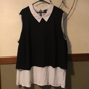 Torrid black and white collared blouse